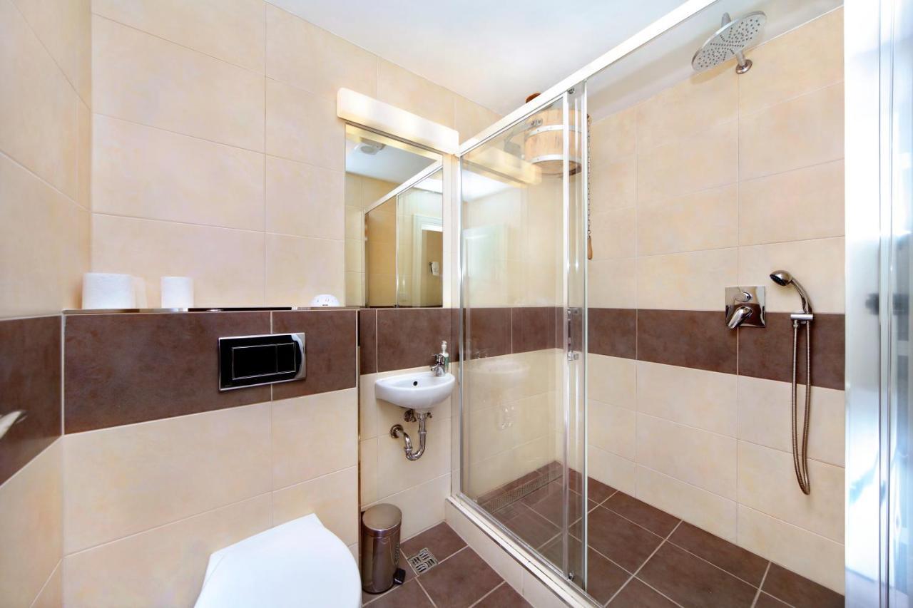 Erika Hotel 3*
